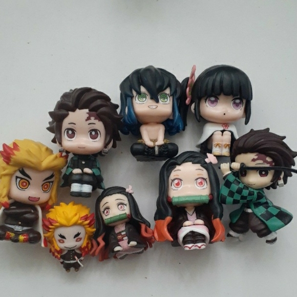 Demon Slayer Figurine Lot - Picture 3 of 10